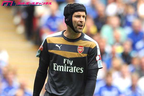 宿敵”からアーセナル加入のGKチェフ「価値ある選手であることを証明
