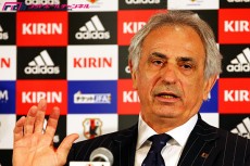 ハリルJの想定内と想定外。東ア杯で見えた指揮官の狙いと問題点