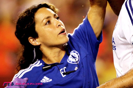 モウリーニョ、開幕戦での衝突で美人ドクターをベンチ入り禁止に