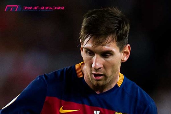 メッシがFBで「8000万いいね！」突破。「8」と「0」の数字模型と記念撮影も