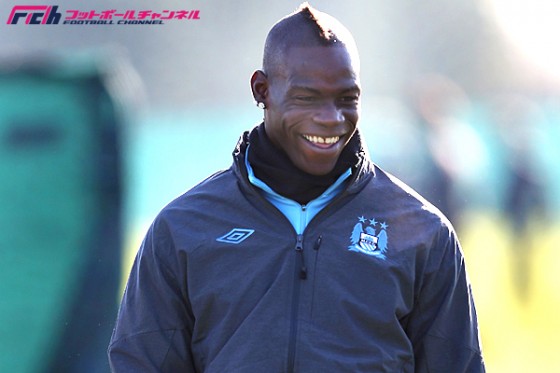 自宅で花火、味方のPK強奪にいじめの和解まで…。悪童バロテッリが起こした10の“珍行動”