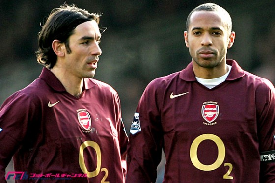 本田オーナーのホルン、見事なトリックPKを決める！　かつてはアンリが失敗