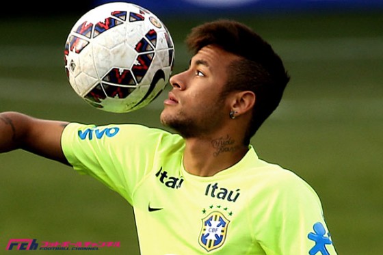 負傷が心配されたネイマール、大事には至らず。練習復帰も罰ゲームで腕立て