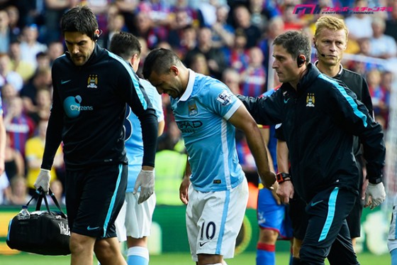 ひざ負傷のアグエロ、CL開幕戦欠場が決定。ペジェグリーニ監督明かす