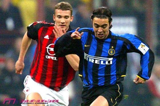 先発の本田、出番なしの長友。レジェンドも集結したミラノダービーで起きた5つのこと