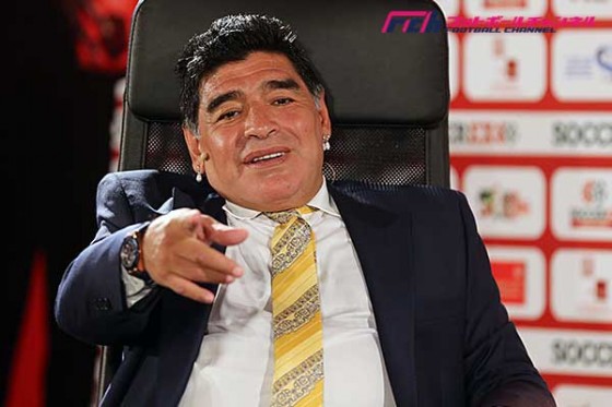 マラドーナ氏、今季からチーム率いるナポリ指揮官を批判「サッリでは勝てない」