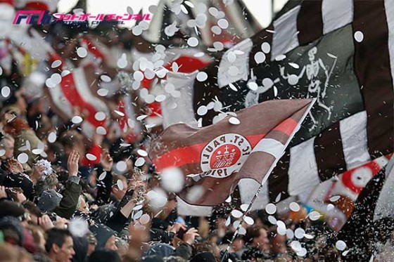 ザンクトパウリが「難民支援ロゴ」付きユニフォームの着用を拒否。その理由は…