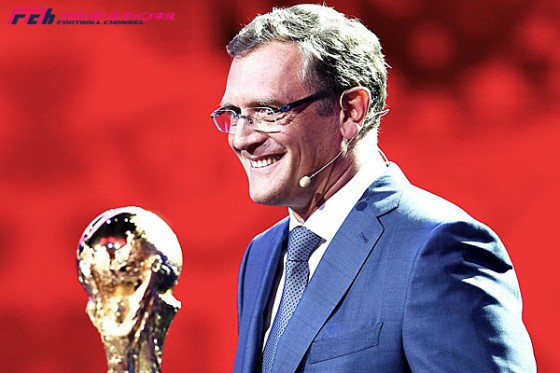 汚職事件、FIFAがブラッター会長右腕バルク氏の職務休止に