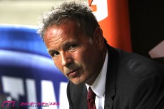 本田に訪れた正念場。攻守に走った10番、ウディネ戦の鍵は「フィジカル的なリカバリー」