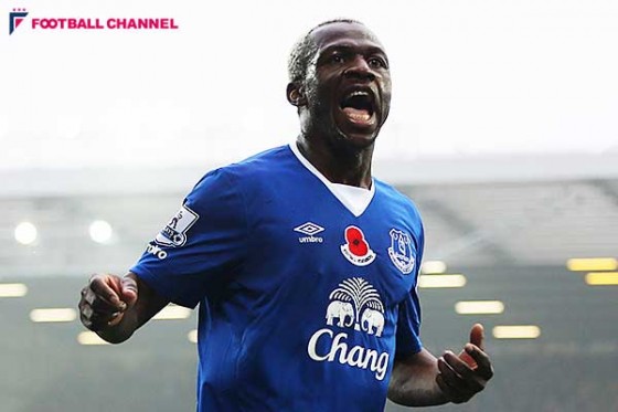 エバートン、コネのハットで6発快勝！　リーグ戦4試合ぶりに白星飾る