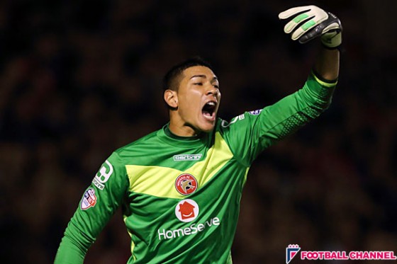 まるで千本ノック？　英3部ウォルソールの“激しすぎる”GK練習が話題に