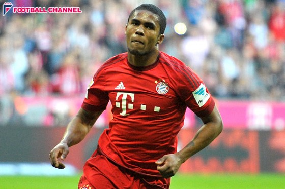 【今節の欧州ベスト11】信頼取り戻した長友、芸術ゴールのネイマールら選出