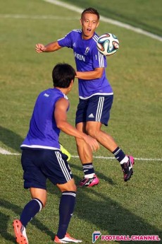 【現場記者の目】本田、ミランでの苦境をプラスに。キーマンとして存在感を示せるか