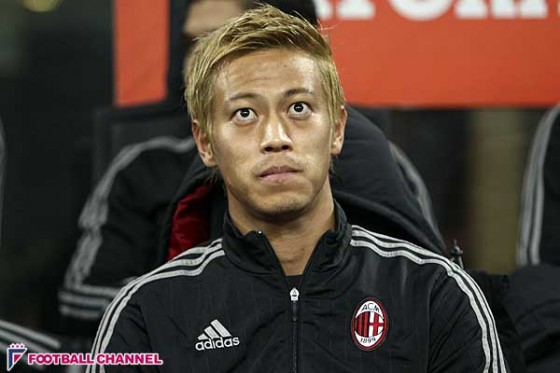 本田への冷遇はクラブ批判の影響か?見習うべきは長友の姿勢、今こそ“チーム貢献”を