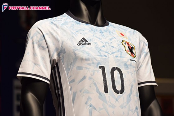 日本代表、新ユニフォーム公開！ロシア目指す選手の“個性”を表現したデザインに