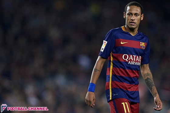 脱税疑惑に不満のネイマール父、息子のスペイン国外移籍の可能性に言及　