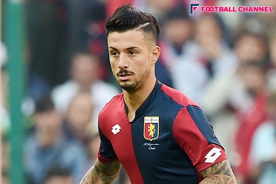 アーセナル、急成長遂げたジェノアDF獲得で守備強化を狙う？