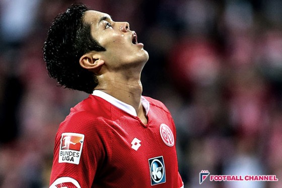 武藤と大迫の対決はスコアレスで終了。両者奮闘も不発に終わる