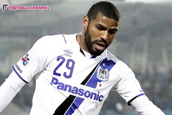 浦和がG大阪パトリックに対するSNSでの人種差別に声明「絶対に許さない」