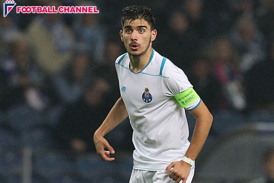 ユーベなどの視線集めるポルトMF、移籍の意思は…?