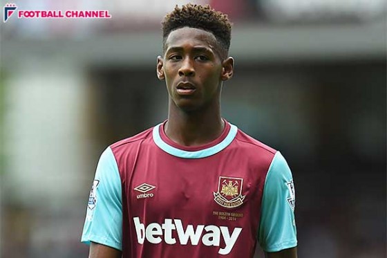 リバプール、16歳の超新星MF獲得レースに参戦。プレミア強豪3クラブで争奪戦へ