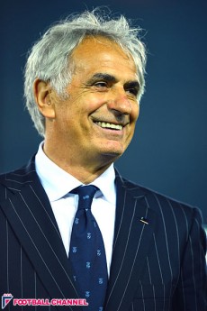 【現場記者の目】川島はハリルの期待に応えられるか？　ベテランGKが決断した覚悟と代表復帰への闘志