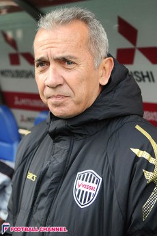 神戸、ネルシーニョ招聘も不安定なシーズン。ナビ杯4強進出も…けが人続出に泣く【2015年通信簿】