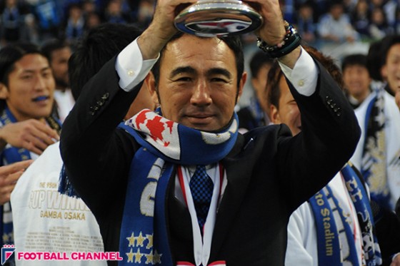 逆境を力に換えたG大阪、団結して成長。長谷川監督「負ける衝撃がなければ…」