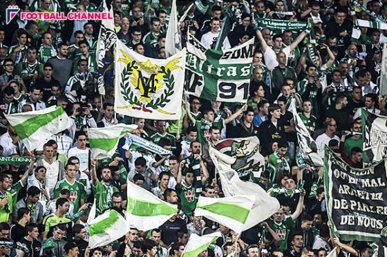 心変わりは許せない？　サンテティエンヌのサポーターが披露宴に乱入するも…