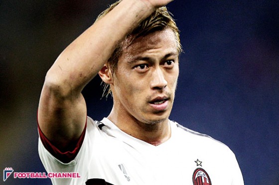 本田、同点弾アシストで逆転好評価！「完璧なクロスを届けた」