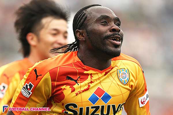 清水エスパルス ユニホーム未使用品タグ付き。ピーターウタカ選手直筆サイン入り。 清水エスパルス ユニホーム未使用品タグ付き。ピーターウタカ