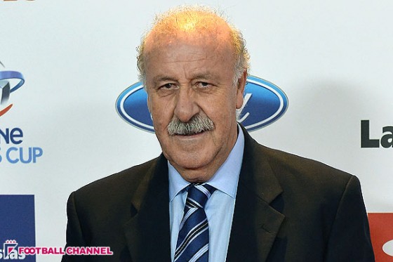 スペイン代表監督、SNSで自由奔放なピケに忠告「使い方を学ぶべき」