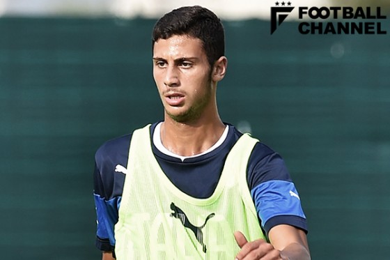 ユーベ、18歳の司令塔マンドラゴラと長期契約。今季はペスカーラに残留