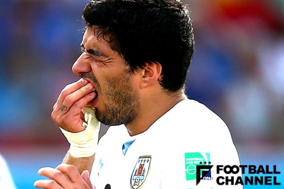 スアレス、FIFAは目の敵!?　噛み付き事件への恨みでバロンドール授与式参加を拒否