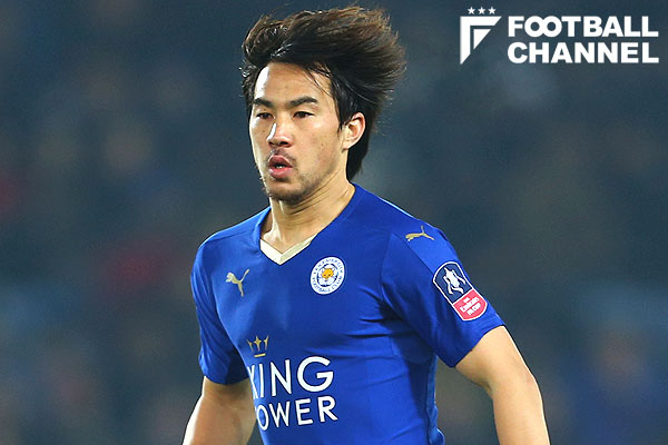 負傷交代の岡崎は軽傷か。指揮官が明かす「多分大丈夫だと思う