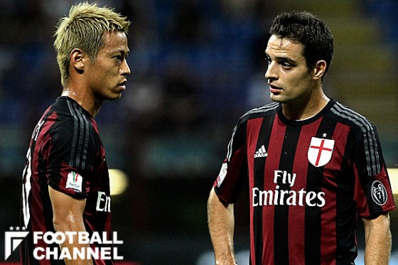 本田圭佑とジャコモ・ボナベントゥーラ