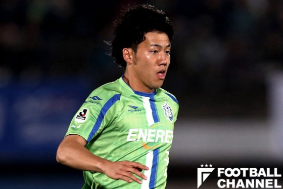 湘南から浦和に加入した遠藤航【写真：Getty Images】