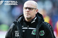 トーマス・シャーフ