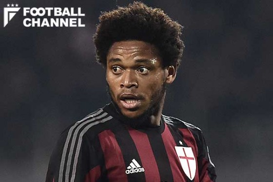 ルイス・アドリアーノ