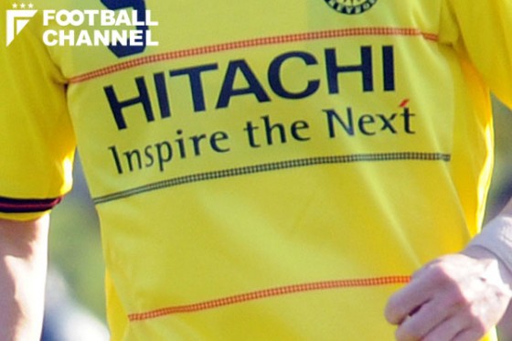 柏レイソルの胸スポンサー、HITACHI
