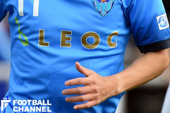 2横浜FCの胸スポンサー、LEOC