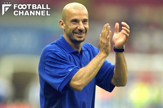 クラブ史上初のイタリア人監督となったジャンルカ・ヴィアッリ