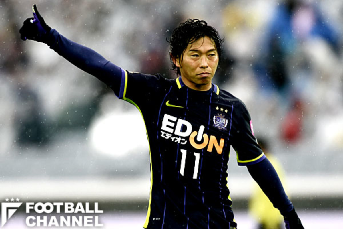 究極のゴールハンター 佐藤寿人が明かす 育成年代のストライカーたちに捧げる得点を奪うための思考法とは フットボールチャンネル