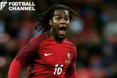 期待の18歳、レナト・サンチェス