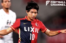 今シーズンから鹿島で10番をつける柴崎岳。まぎれもなく鹿島の心臓となっている