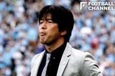 ジュビロ磐田の名波浩監督
