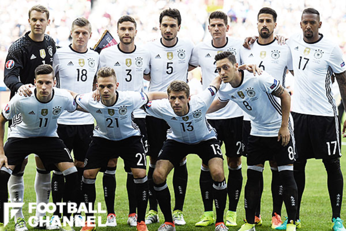 爆竹の音を爆発音と勘違い ドイツ対イタリアの試合後にファンが大パニック フットボールチャンネル