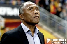 ギャンガンを率いるアントワーヌ・コンブアレ監督