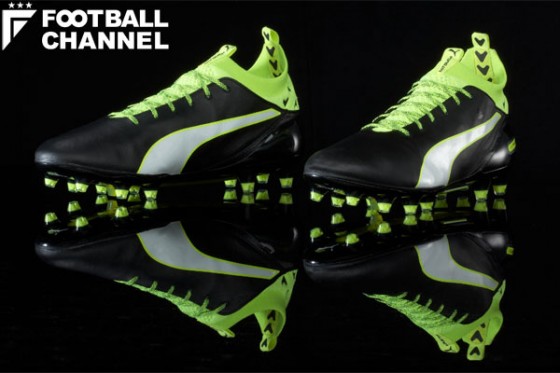 PUMAの新スパイク、evoTOUCH