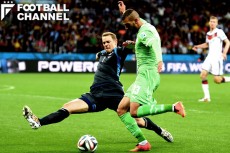 スイーパーキーパーの最先端をいくマヌエル・ノイアー